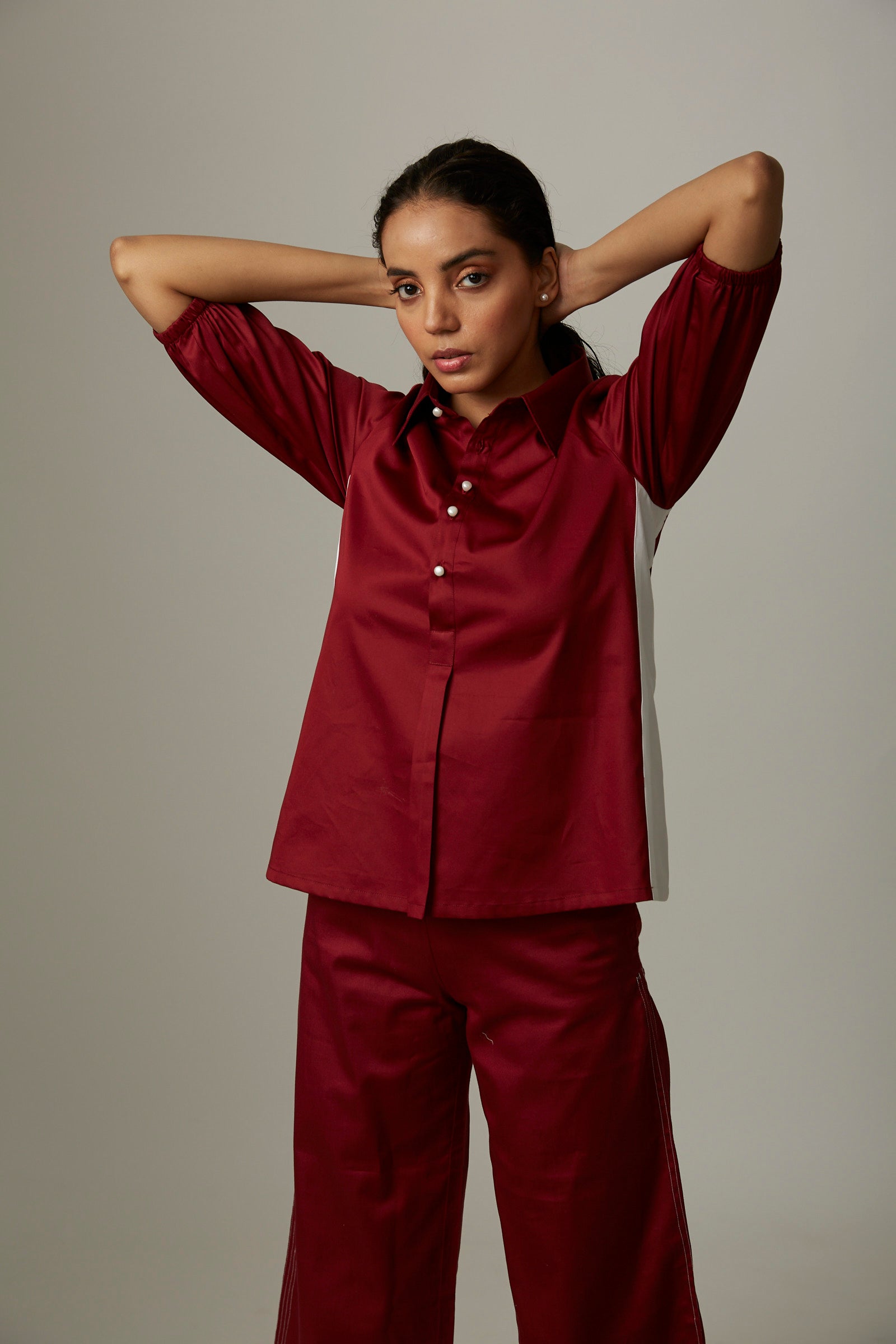 Sporty Raglan Top With Katha Stitch Pants