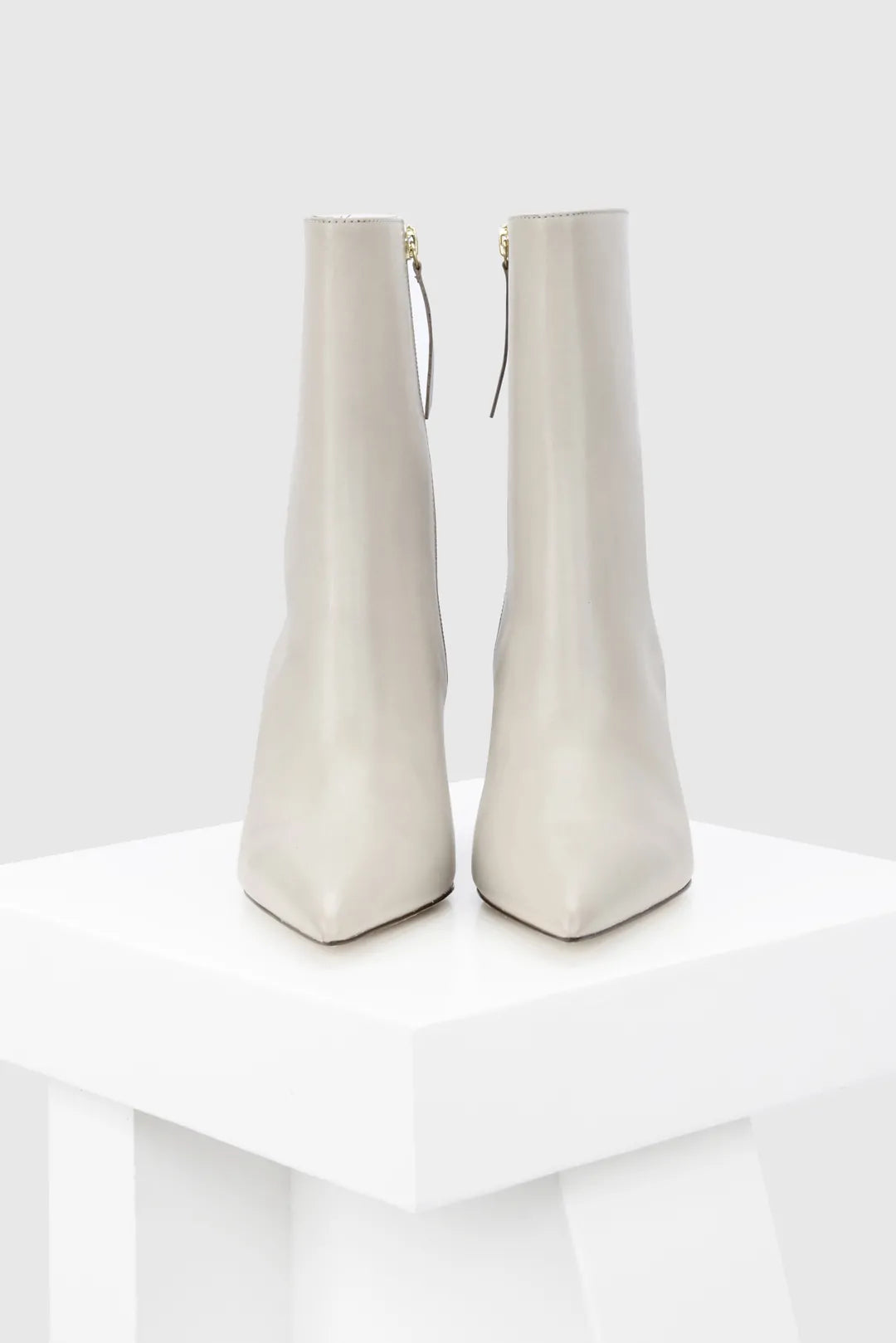 Cristina White