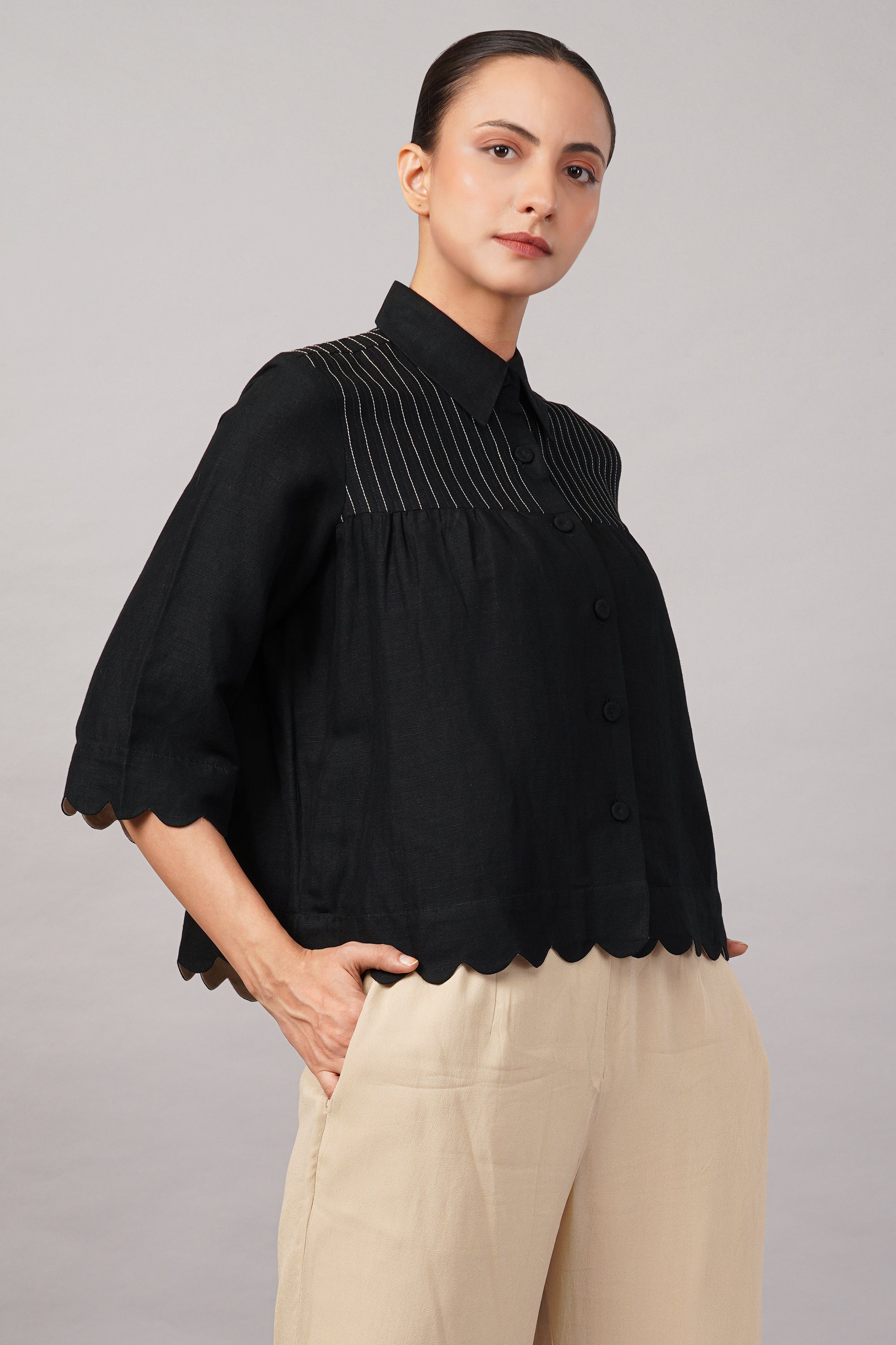 Scallop Top