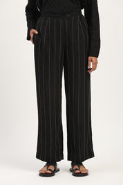 Pleated Linen Trouser Black