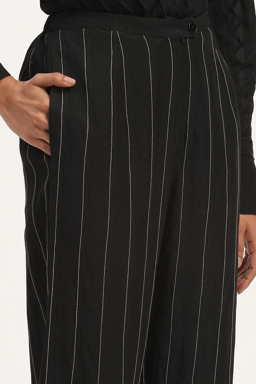 Pleated Linen Trouser Black