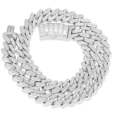 Guruta Alternate Baguette Prong Chain