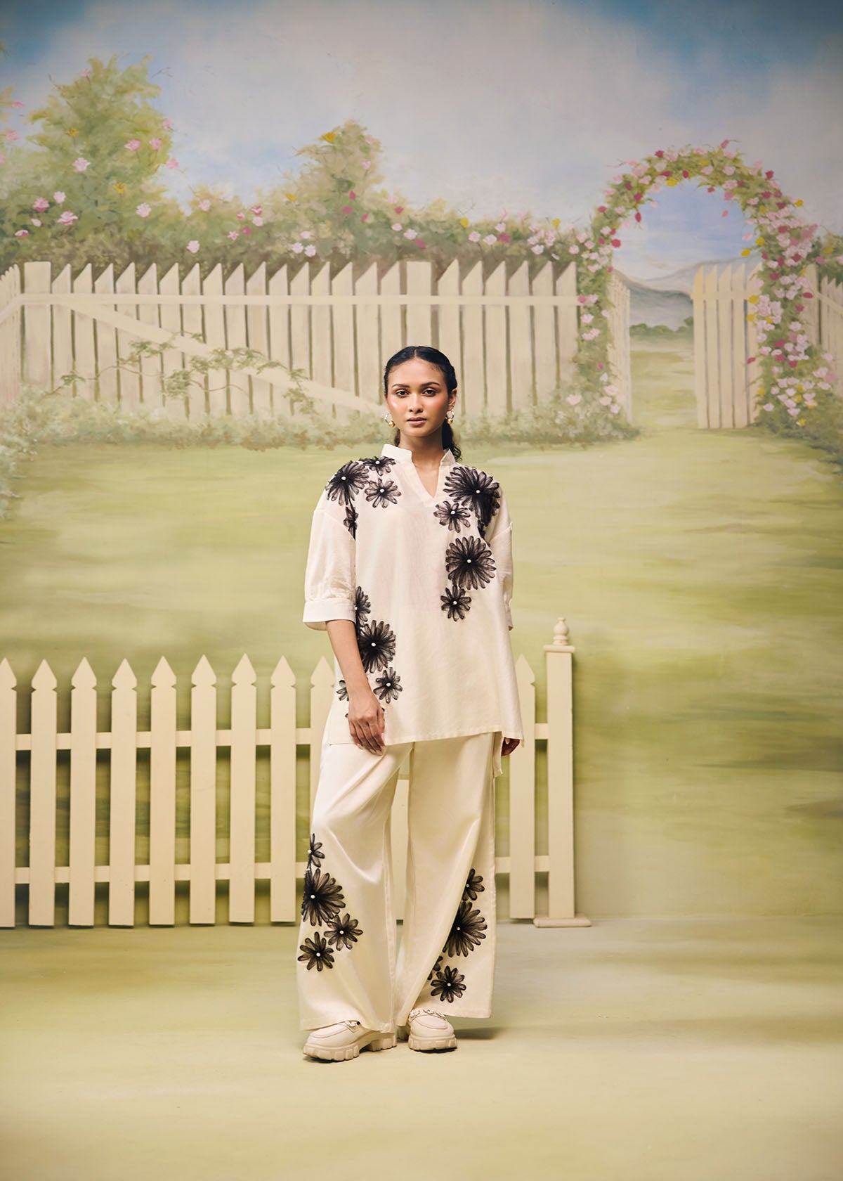 Noir Petal Garden Easy Co-ord Set
