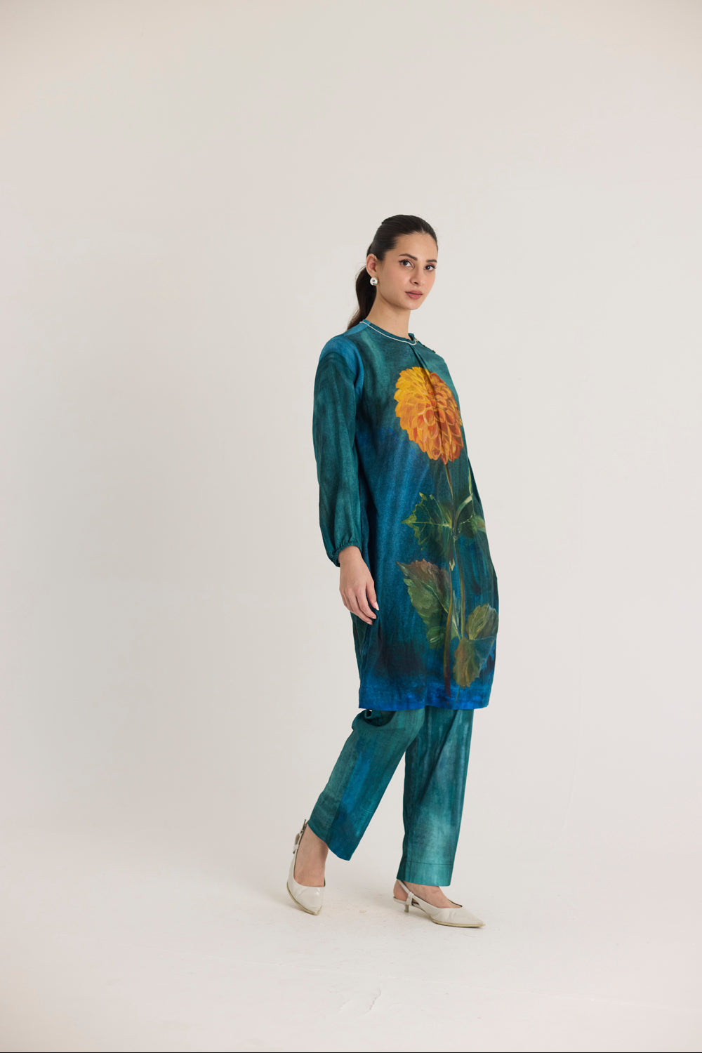 Dilly Dally Twill Kurta Set