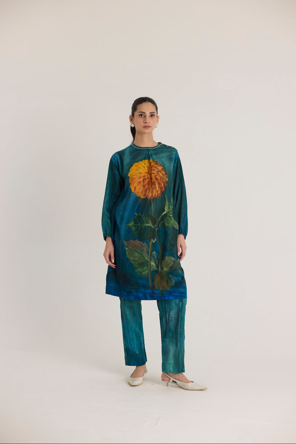Dilly Dally Twill Kurta Set