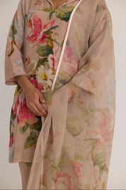 Hazel Embroidered Kurta Set