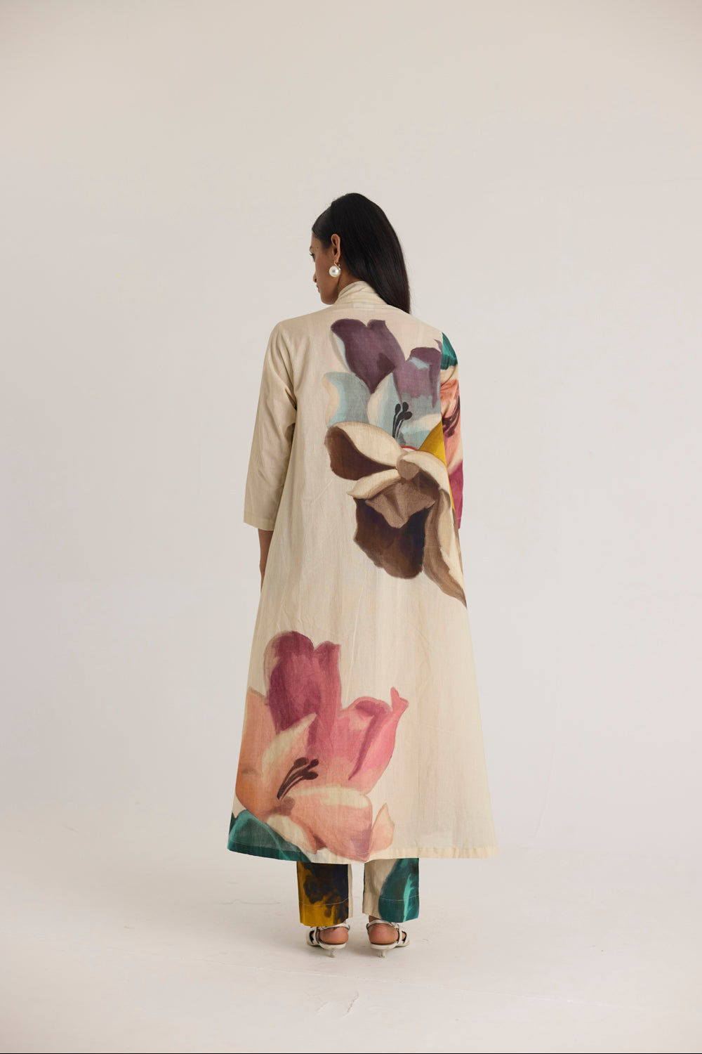 Lila Long V-Neck Kurta Set