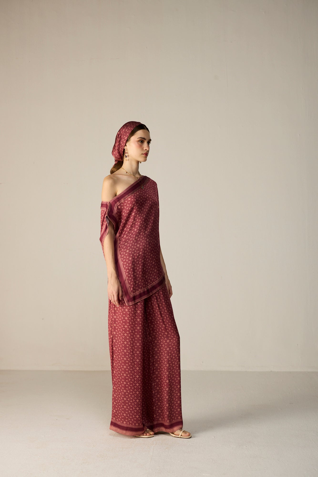 Noah Trousers Maroon
