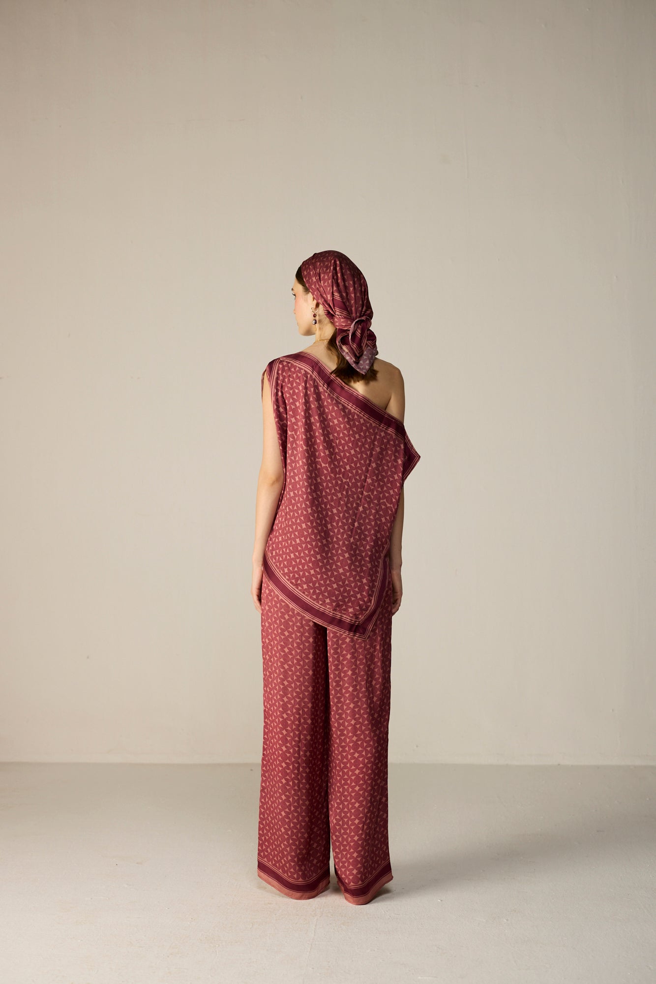 Noah Trousers Maroon