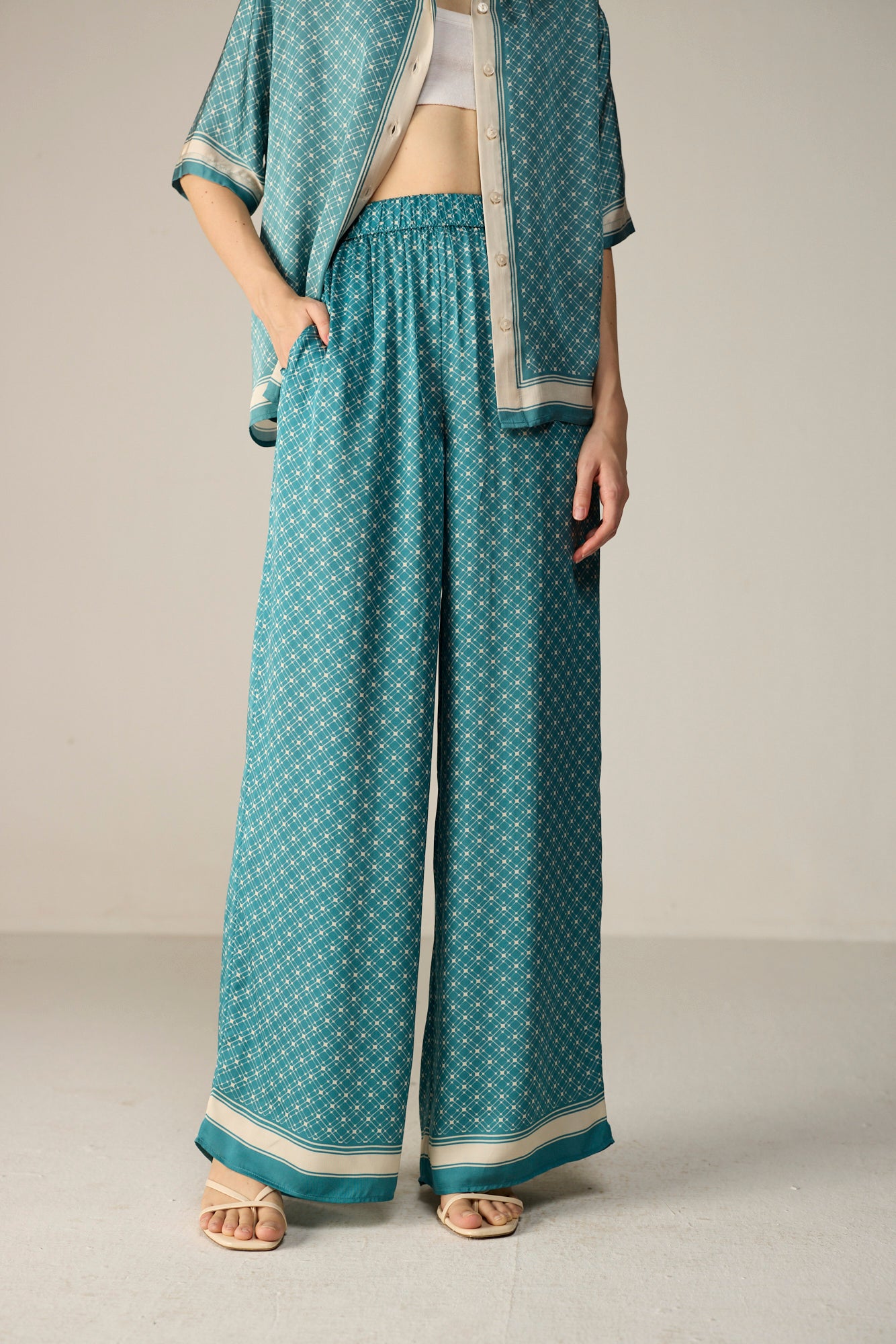 Noah Trousers Blue