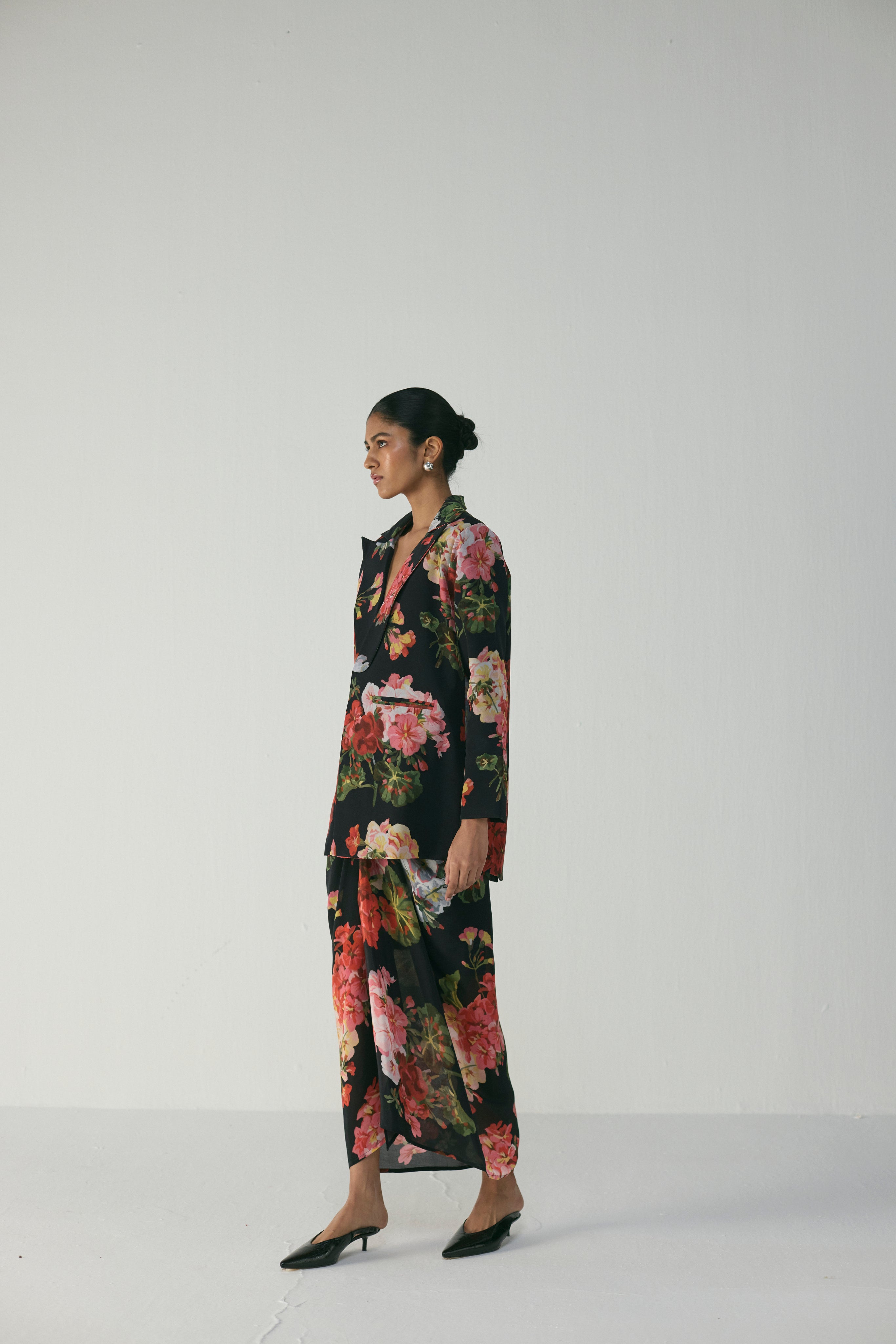 Bloody Mary Blazer & Knotted Skirt Set