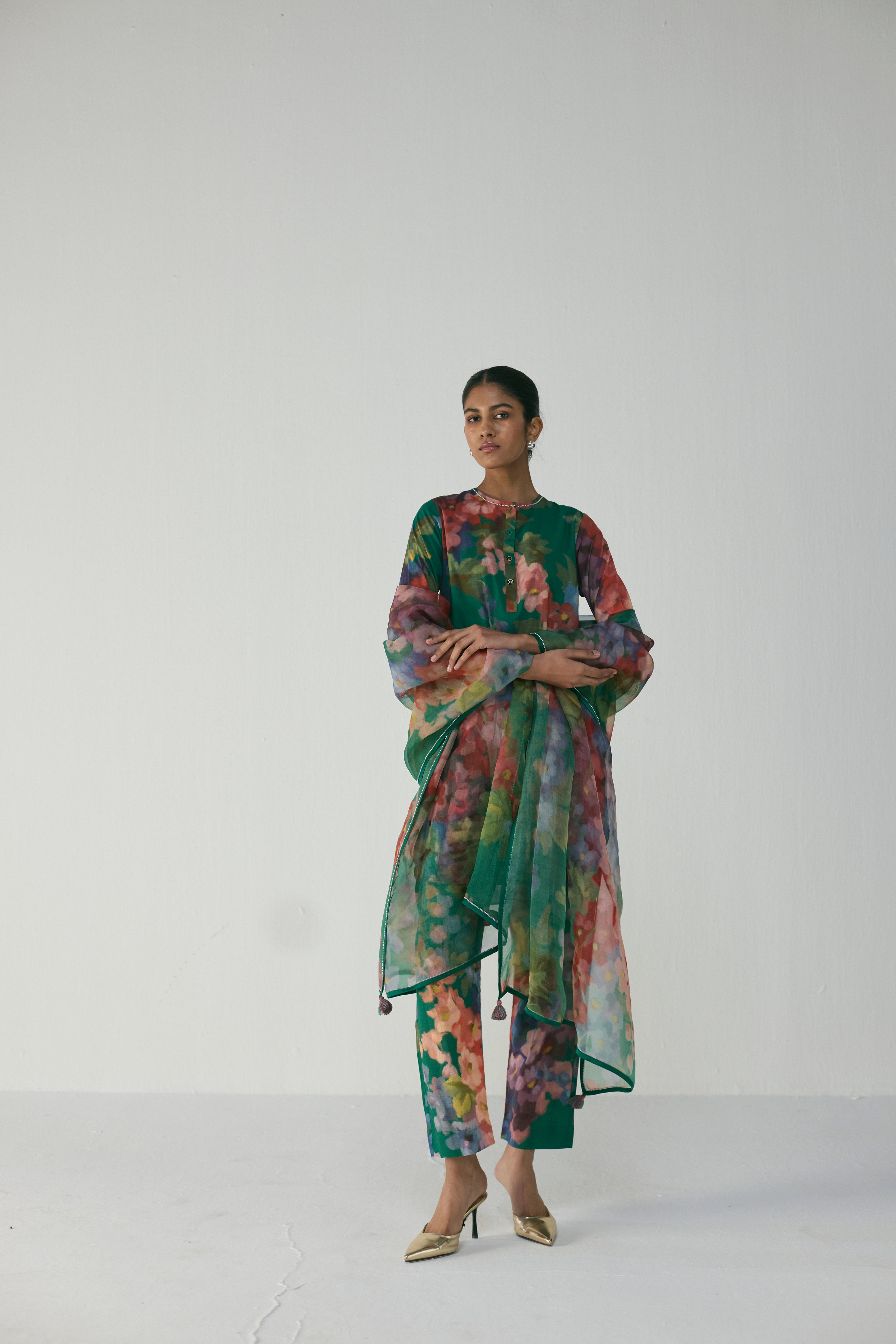 Thea Short Kurta Set