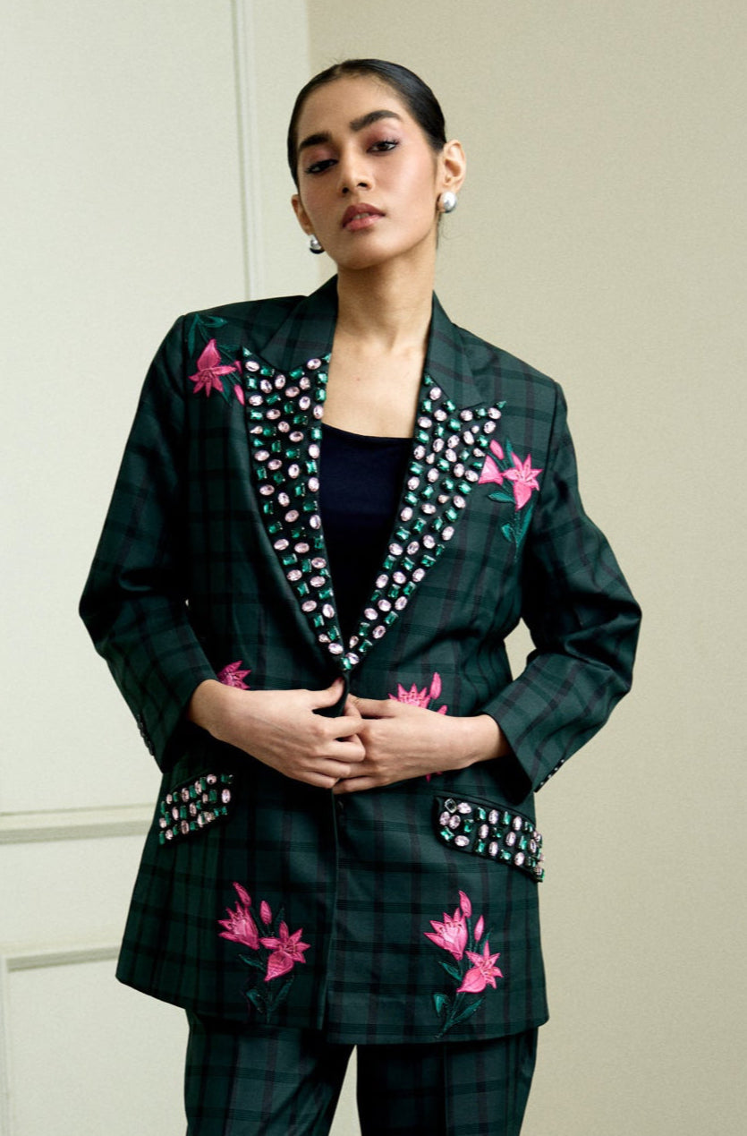 Noira Blazer
