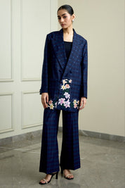 Vara Blazer Set