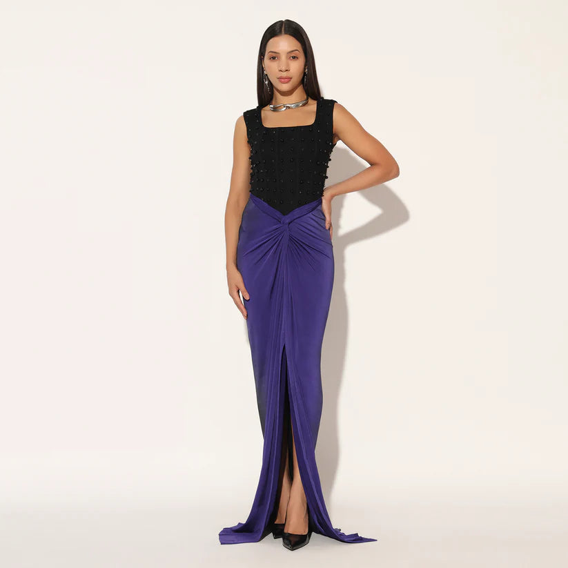 Auryth Gown