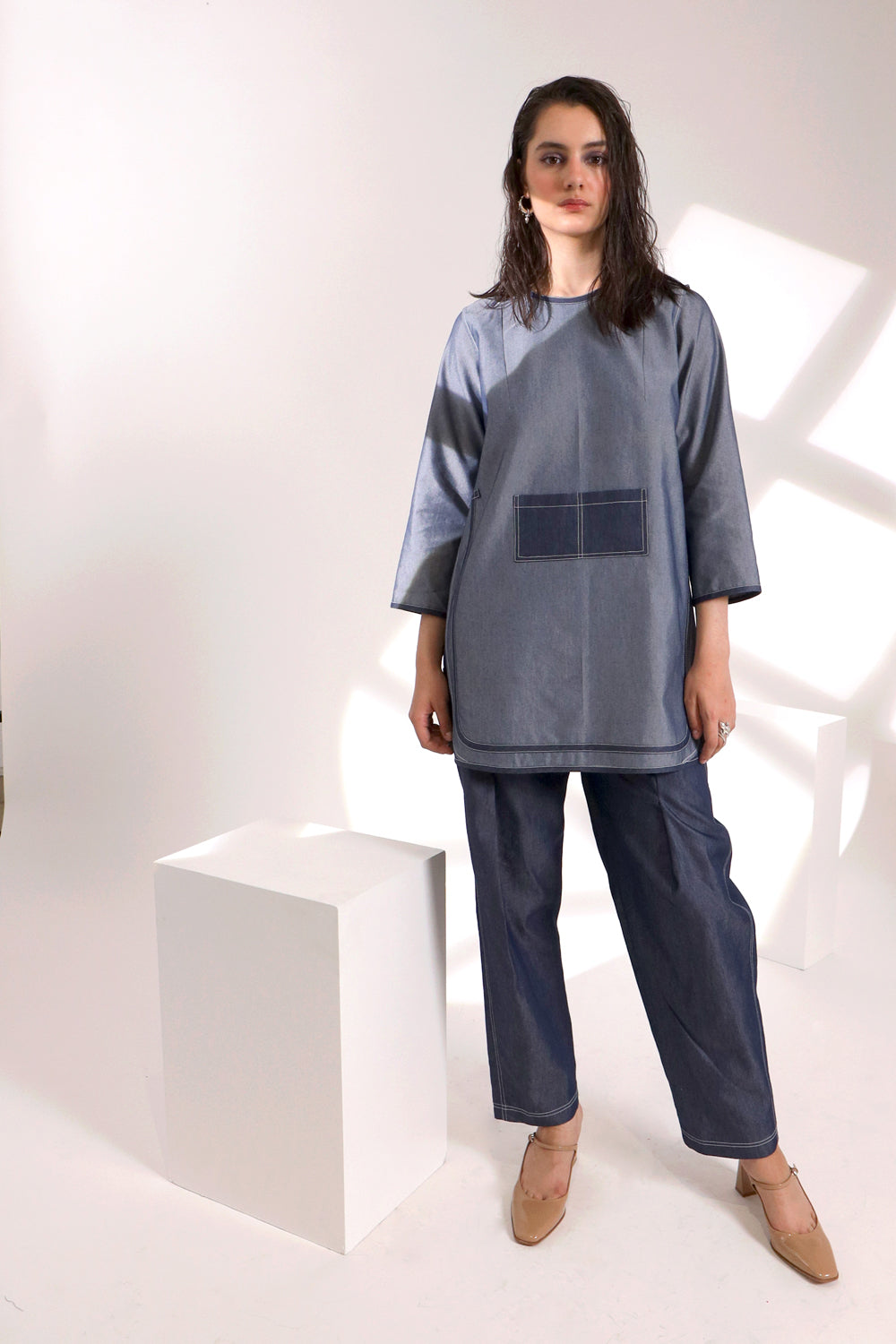 Maris Long Top