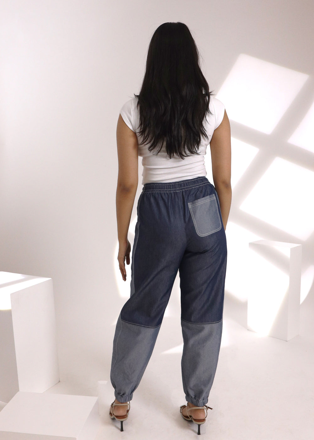 252-425back.jpg