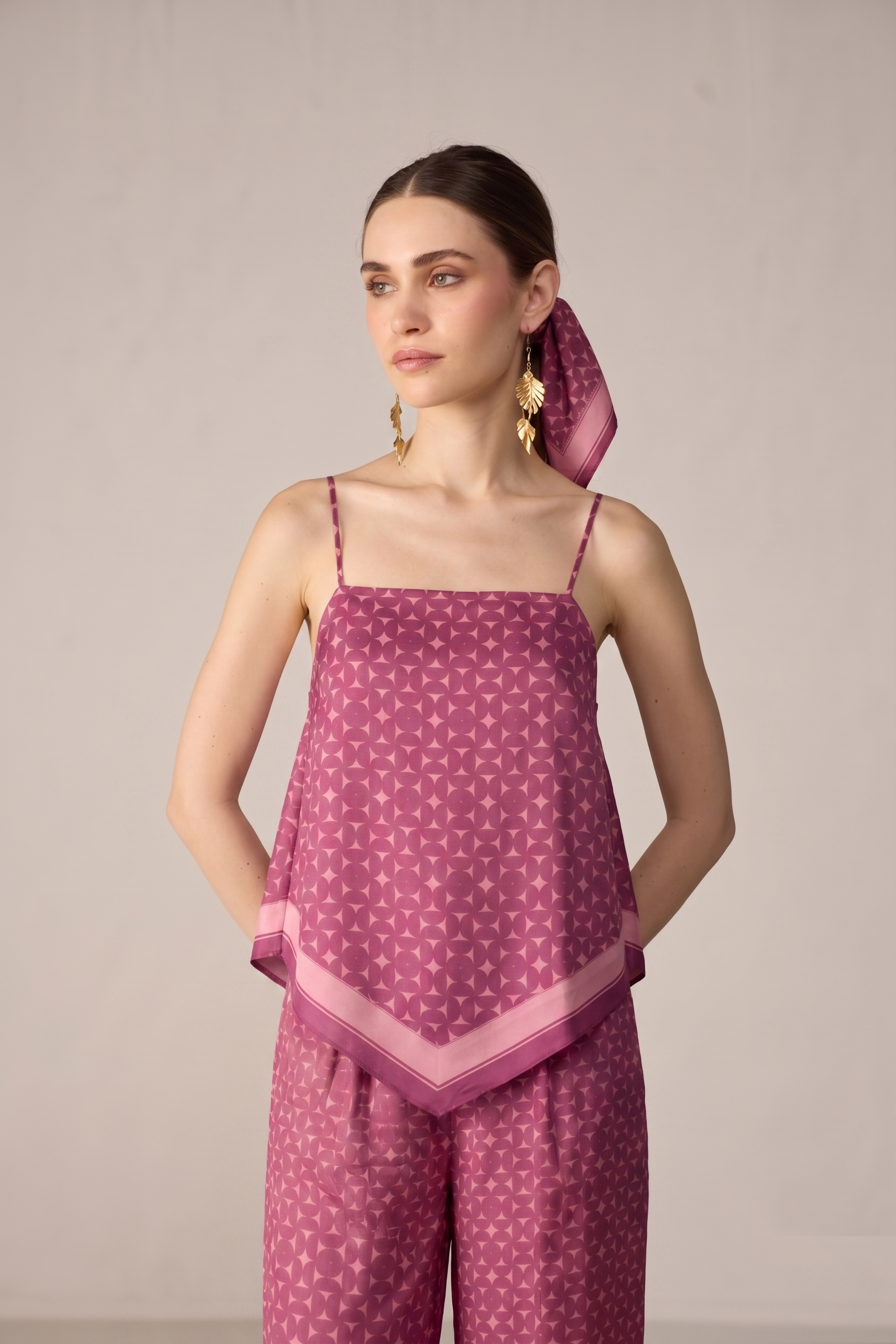 Yuna Top Maroon