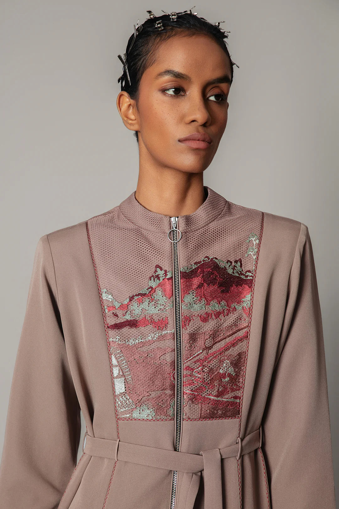 Brown Hokusai Embroidered 10 Cut