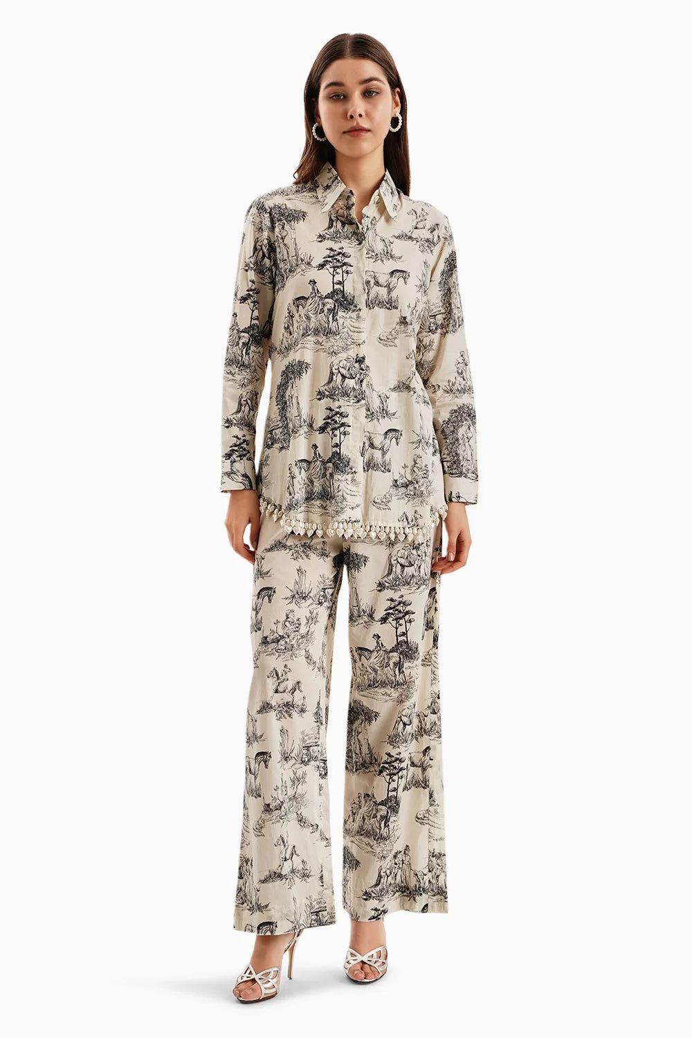 Black White Cotton Noble Ground Set