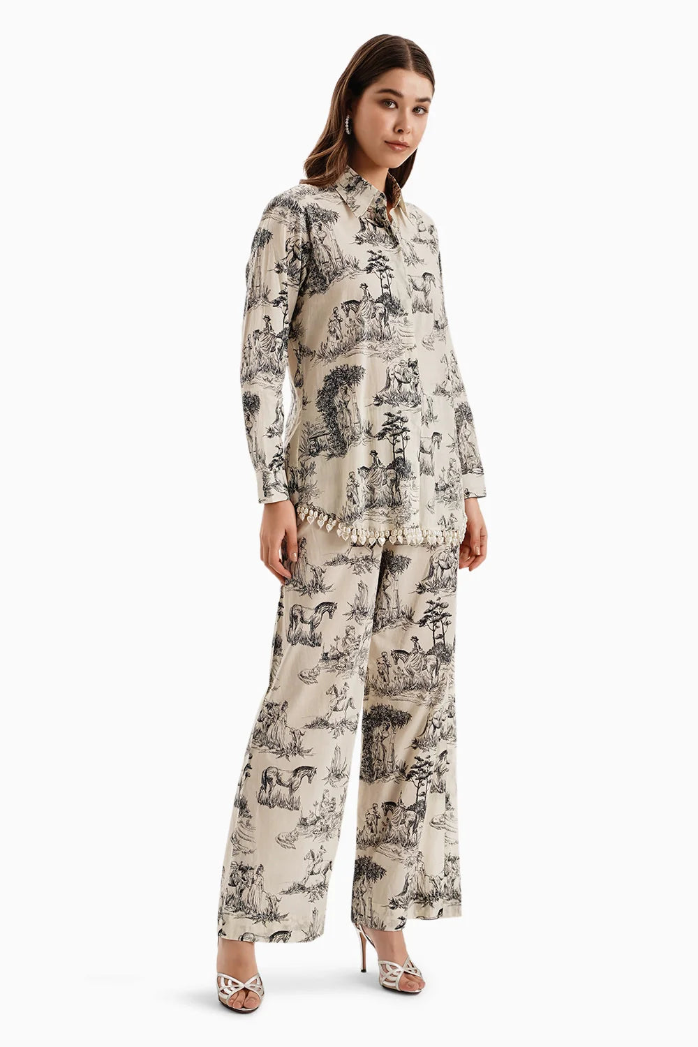Black White Cotton Noble Ground Set