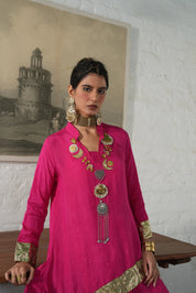 Asymmetric Kali Kurta Set