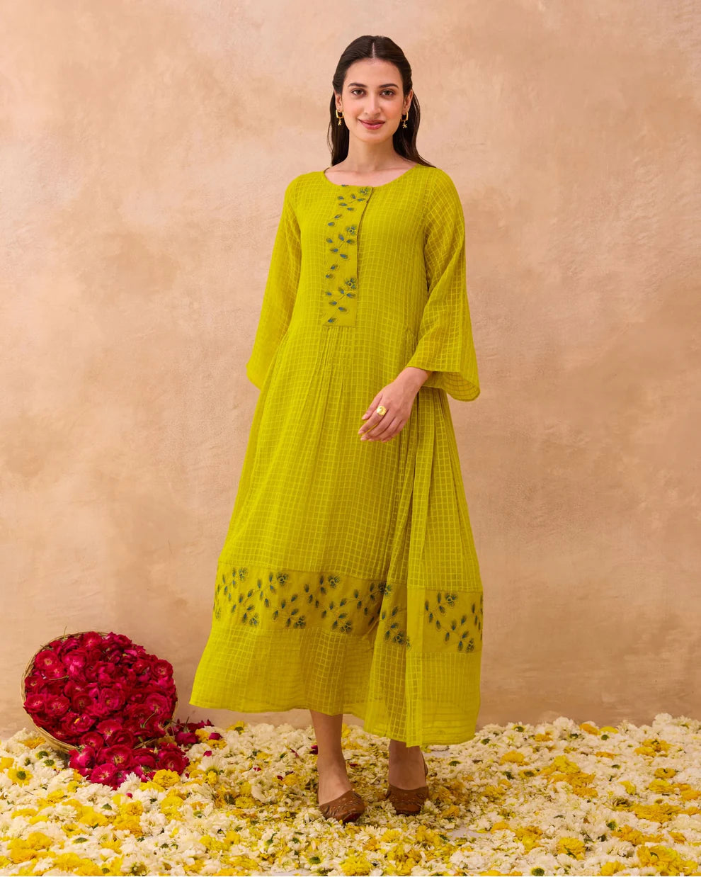 Sunlilt Meadow Dress