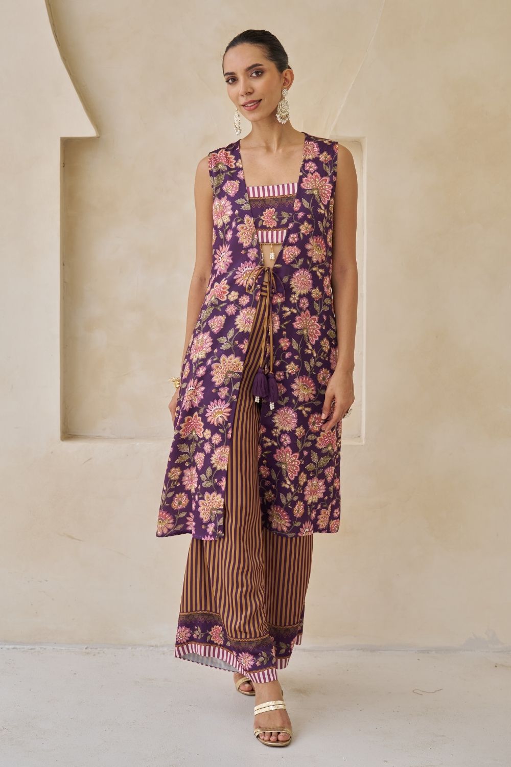 Urvi Set
