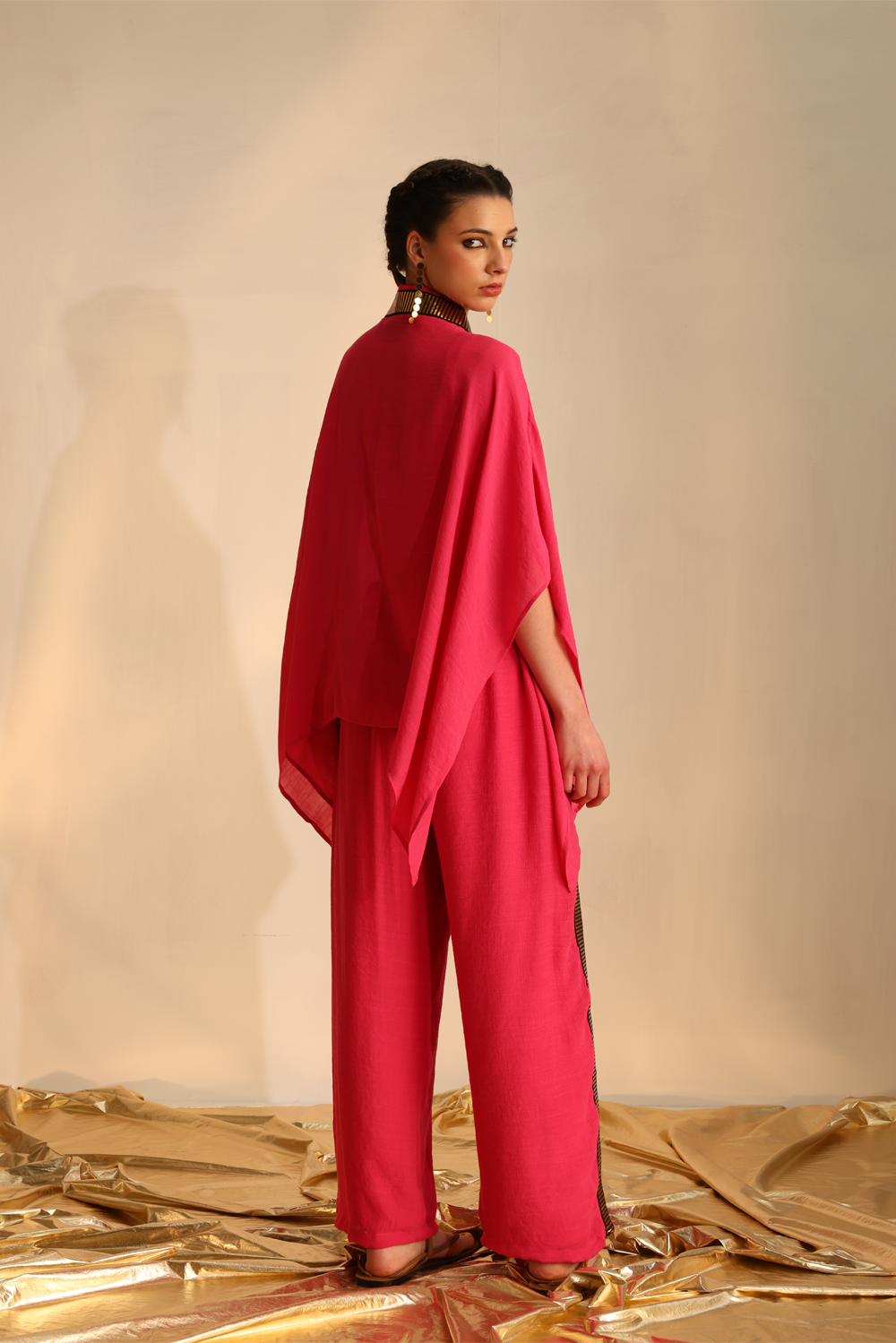 V Poncho Foil Twin Set