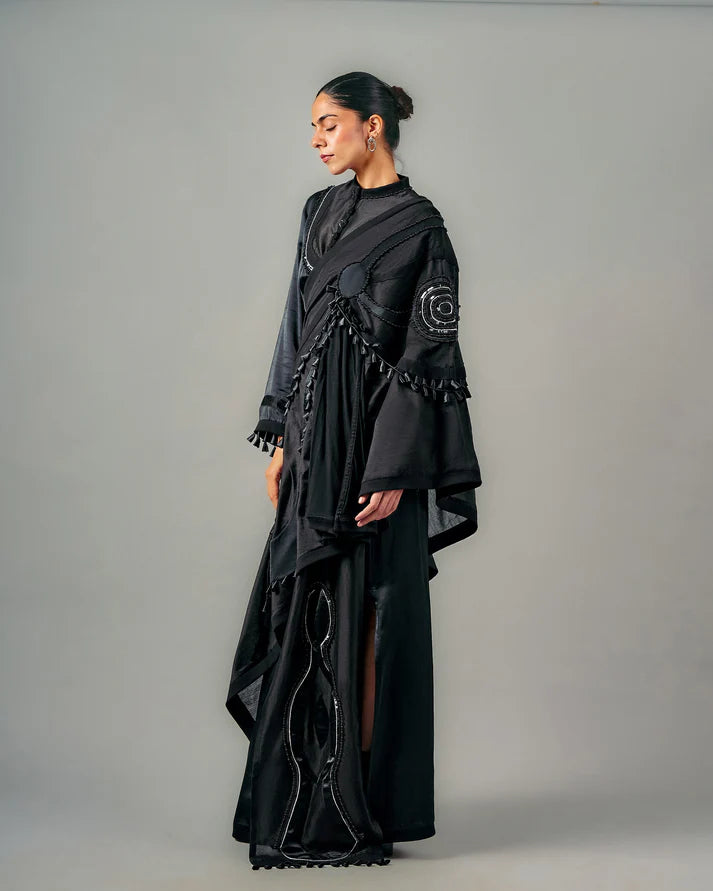 Necklace Top & Patchwork Lungi Skirt Set