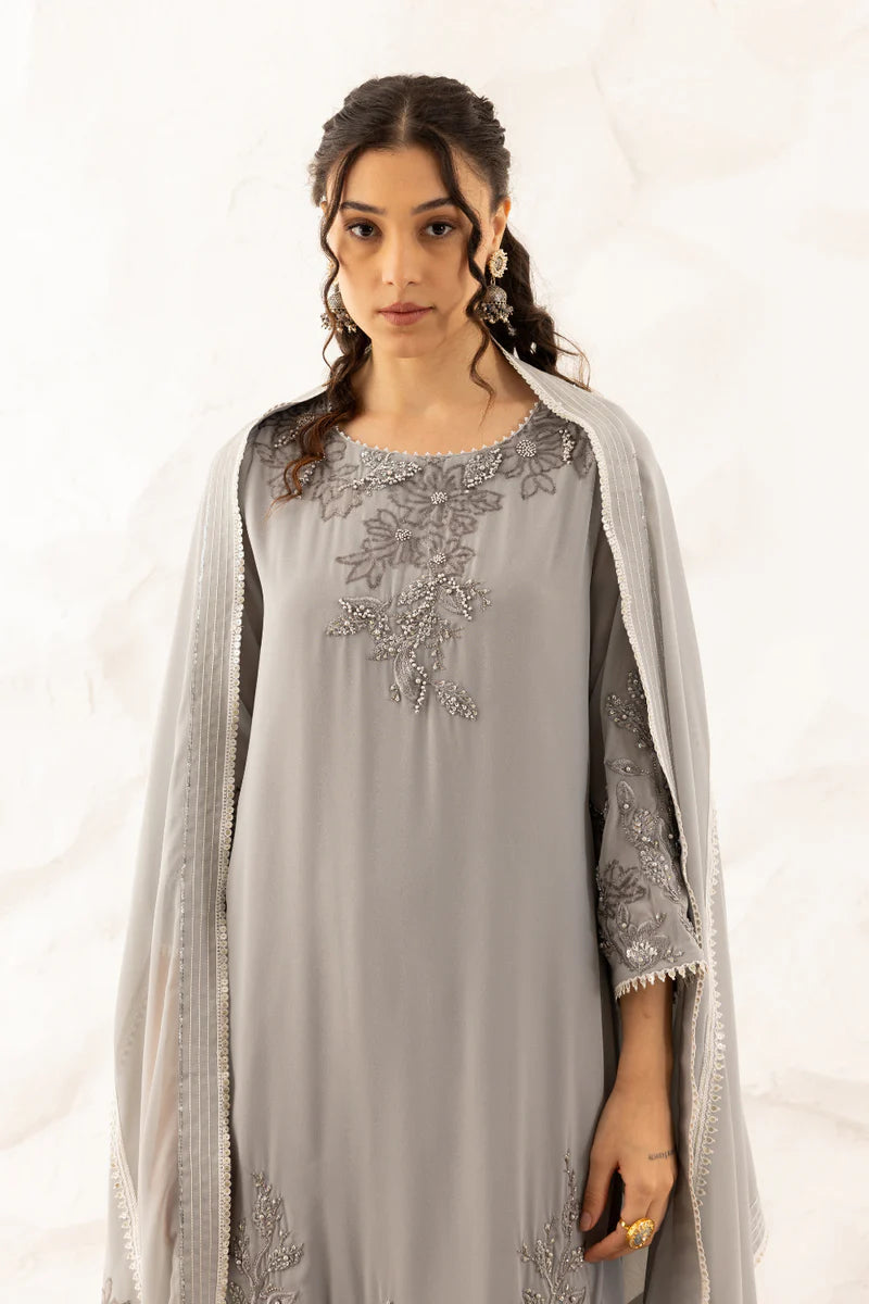 Yukti Suit With Plazzo