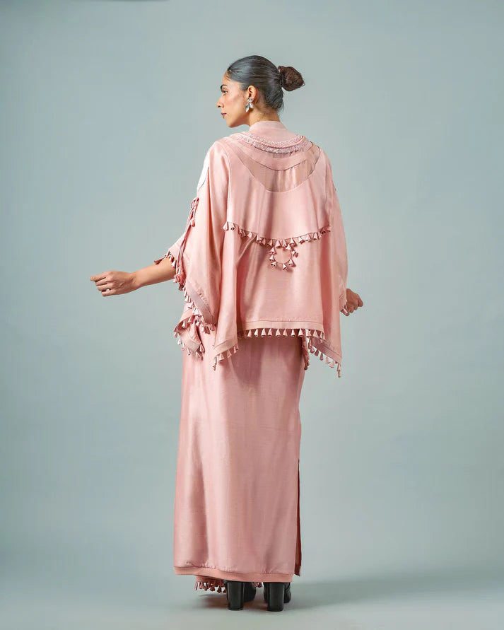 Tasseled Necklines Cape & Godet Lungi Skirt Set