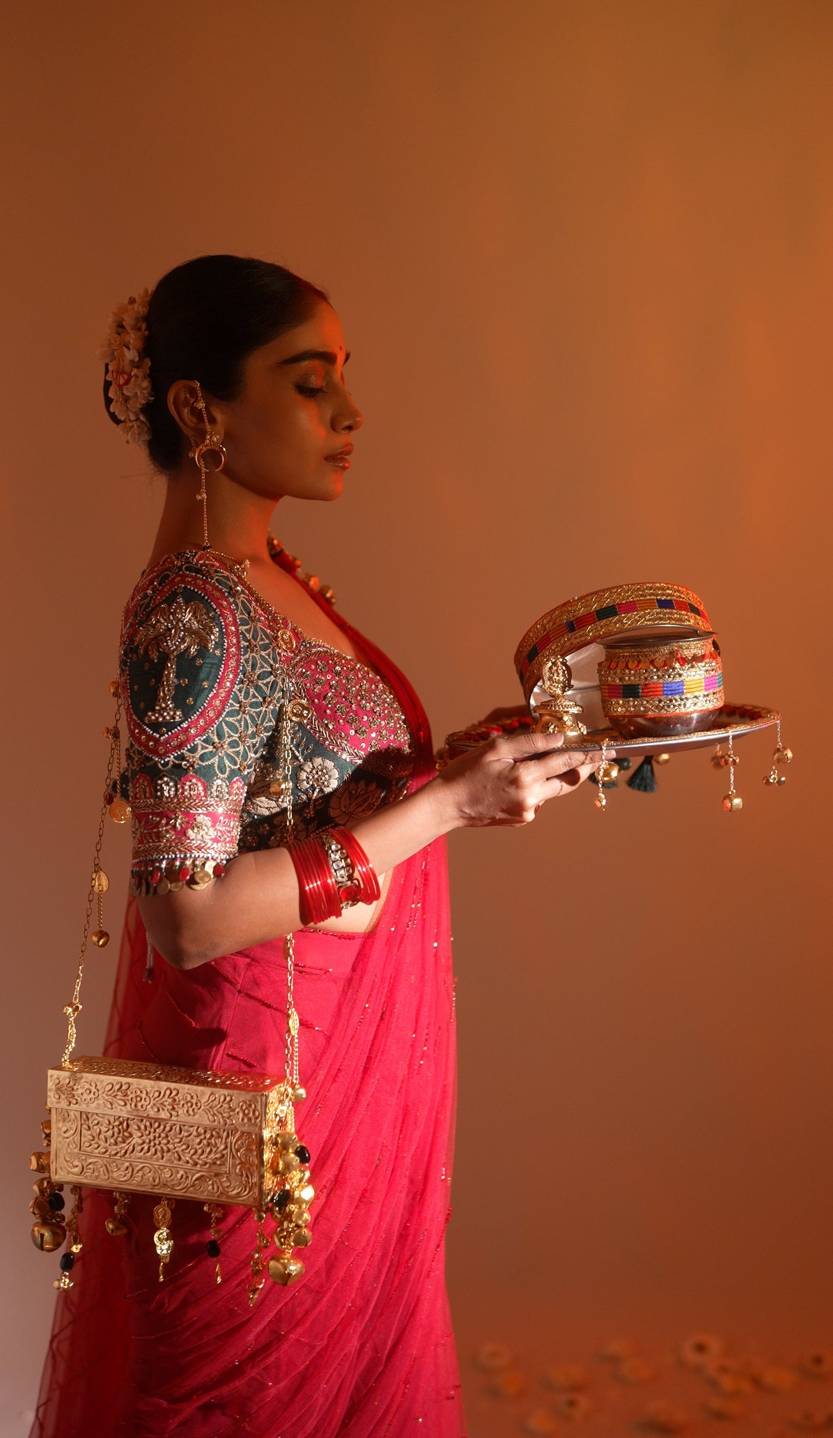 Chandini Hand & Slingbag