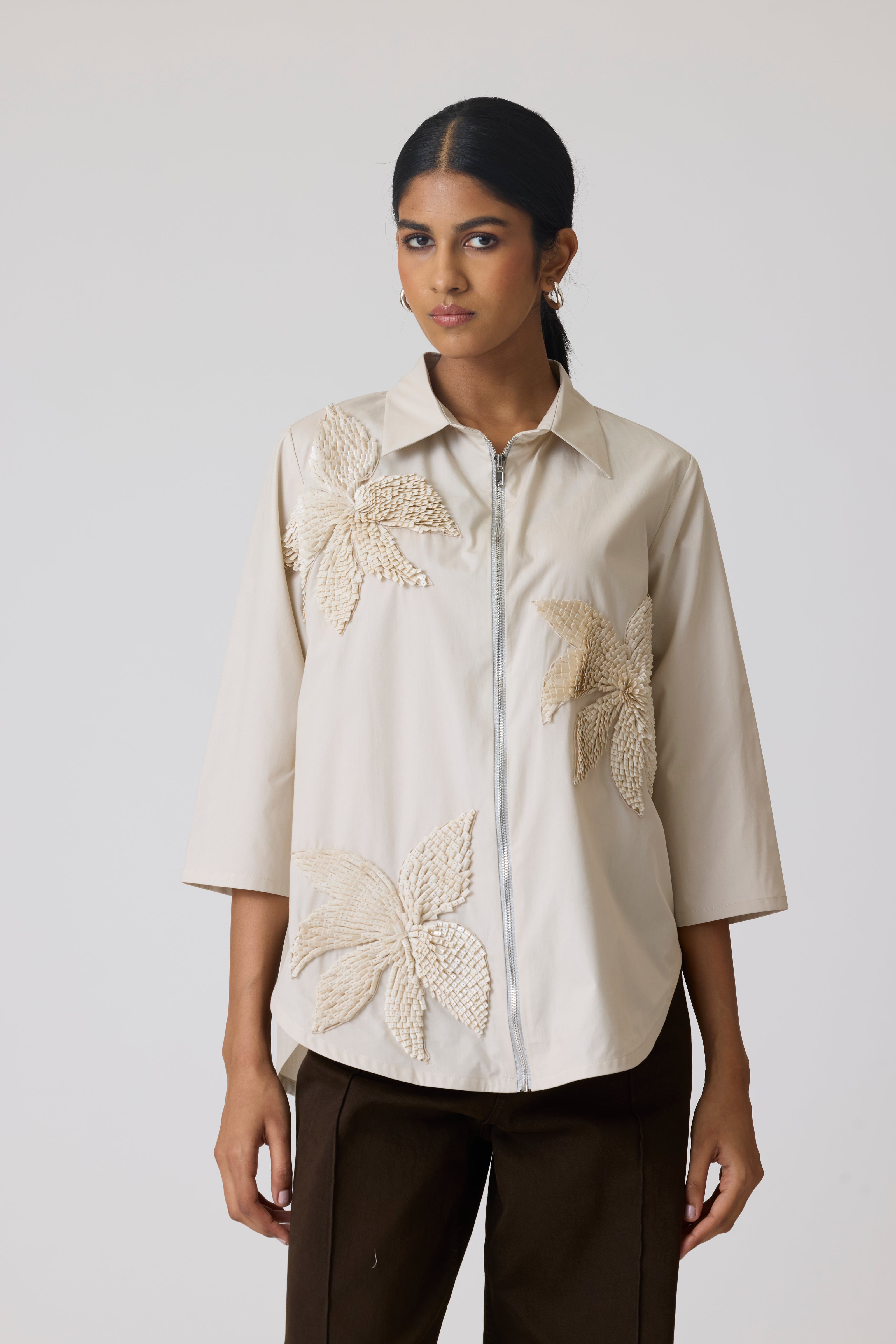 Agnes Applique Summer Sand Shirt