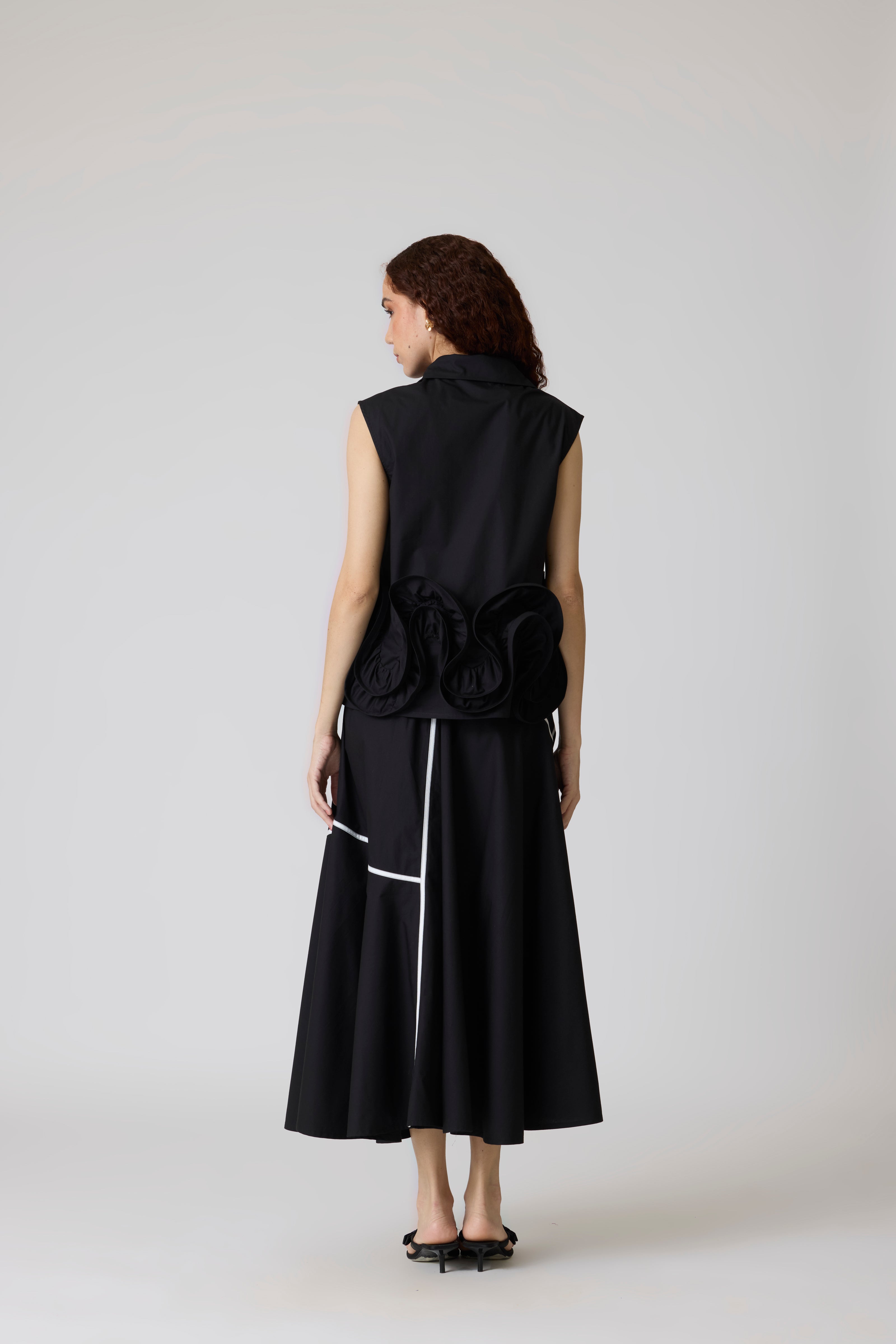 Oliana Sleeveless Shirt