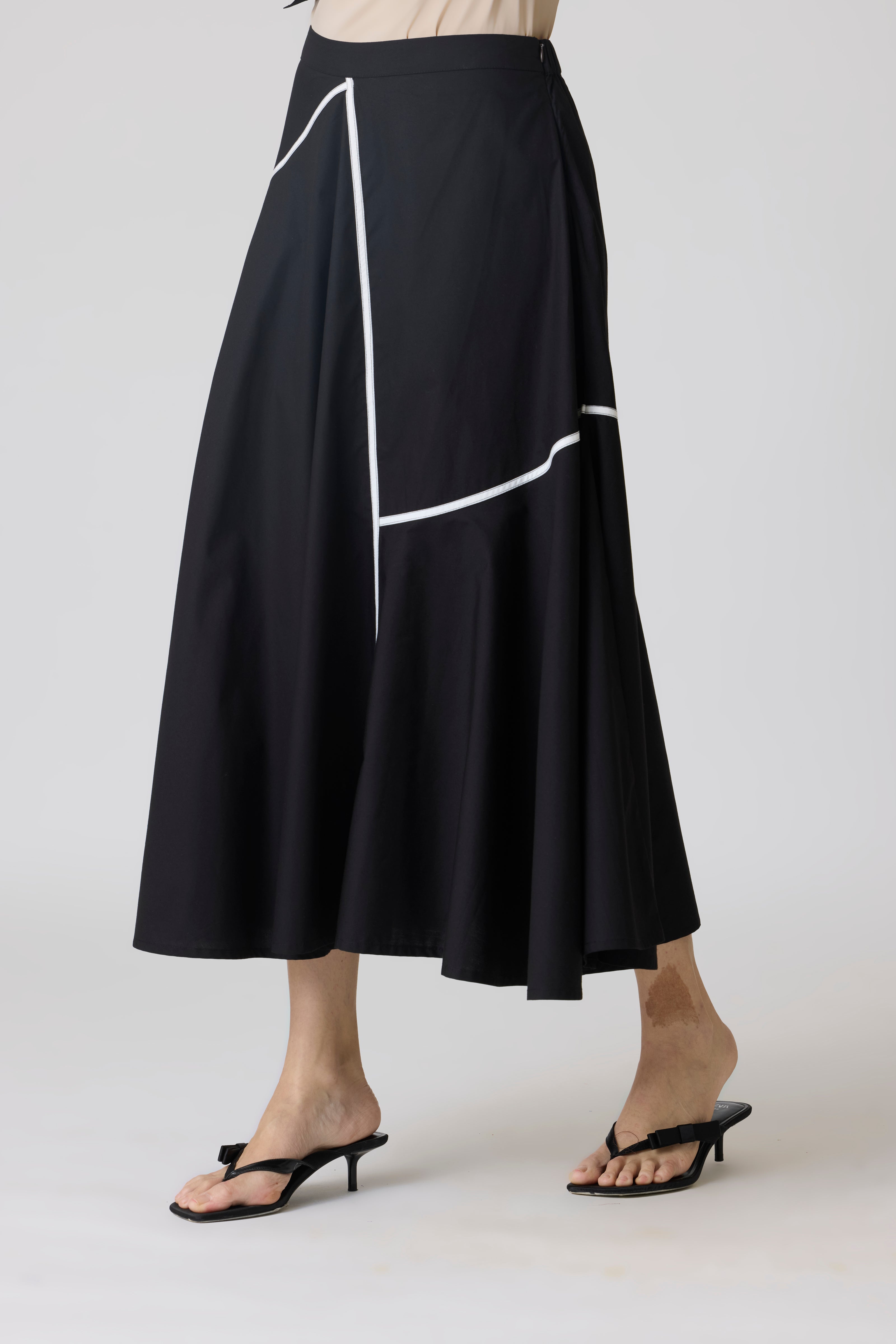 Maise Black Skirt