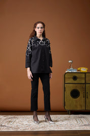 Amaryllis Applique Shirt