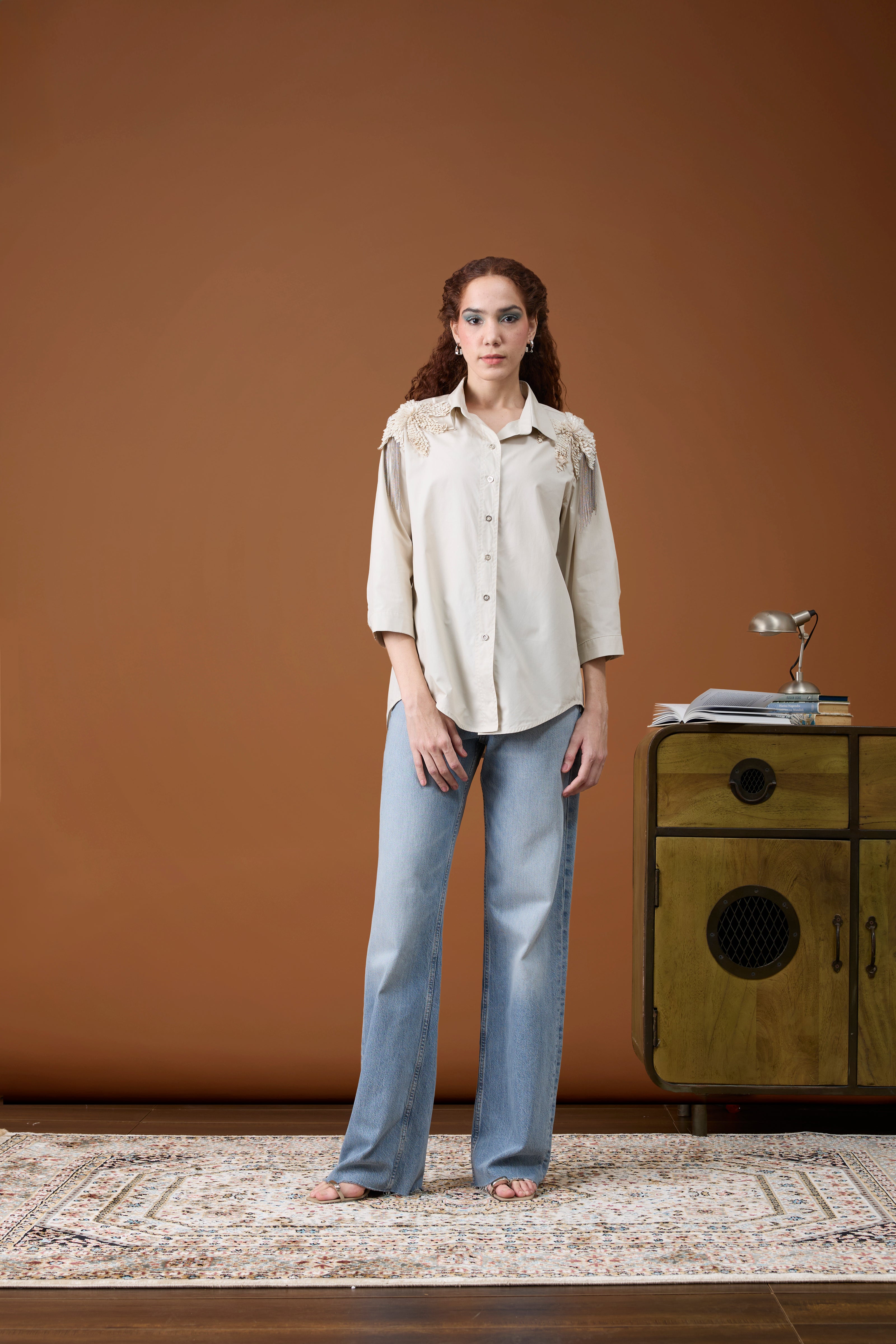 Jules Applique Summer Sand Shirt