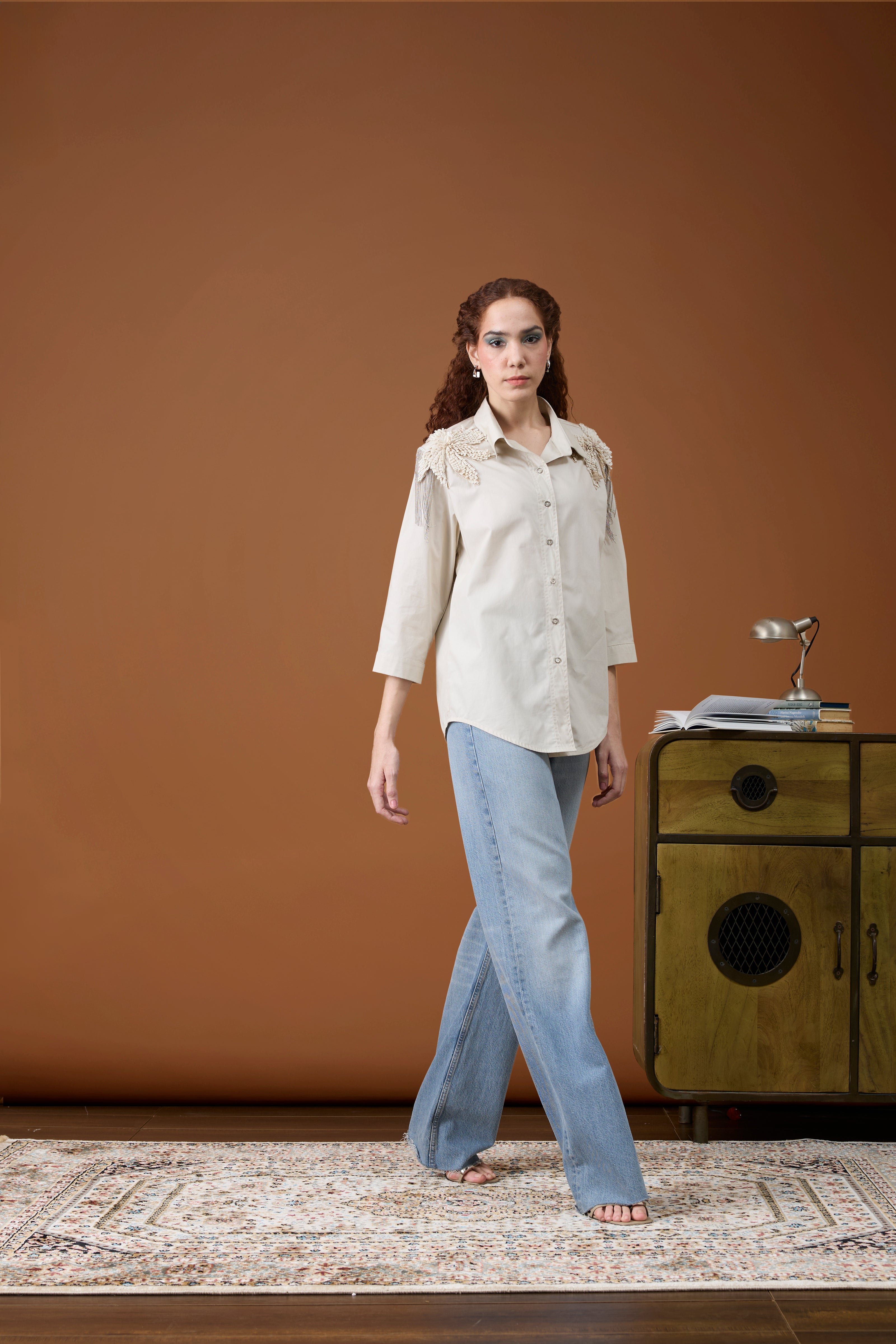 Jules Applique Summer Sand Shirt