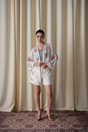 Charming wildflower set image 1