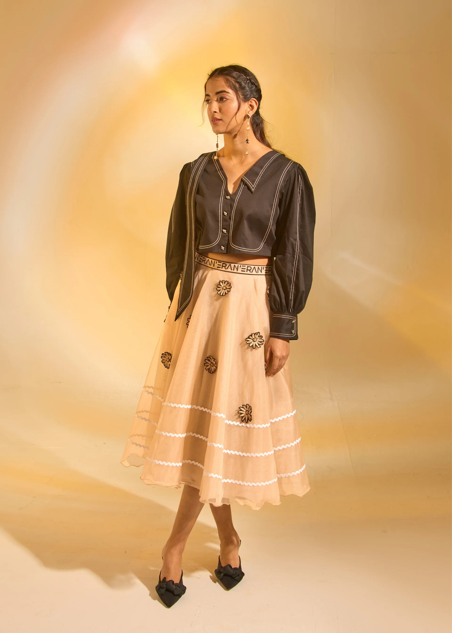 82_f056d7ef-bf30-4ddf-a61b-e48024f84593.webp
