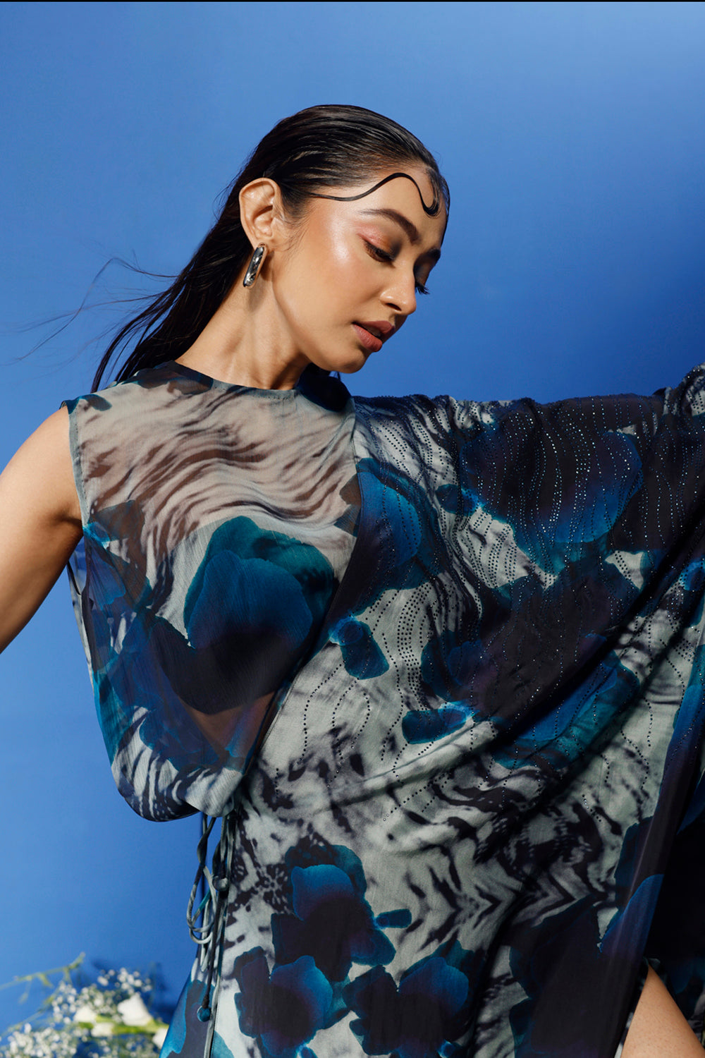 Blrd Blue Floral Drape Set