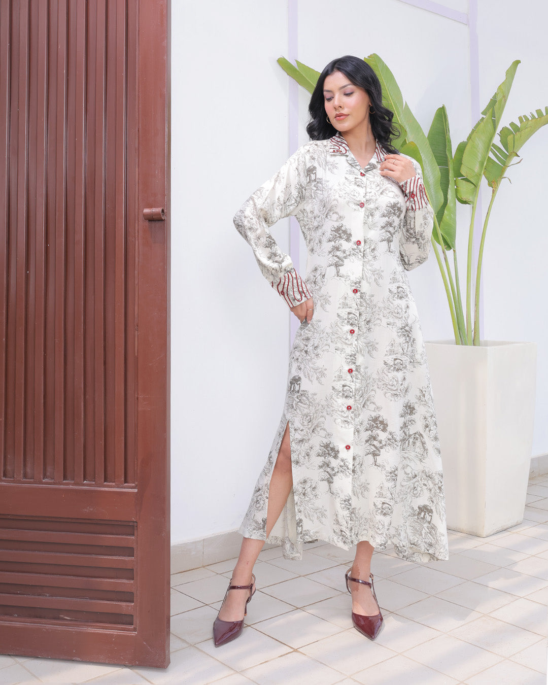 AMBR-Dress-Viscose-Beige-Front.jpg