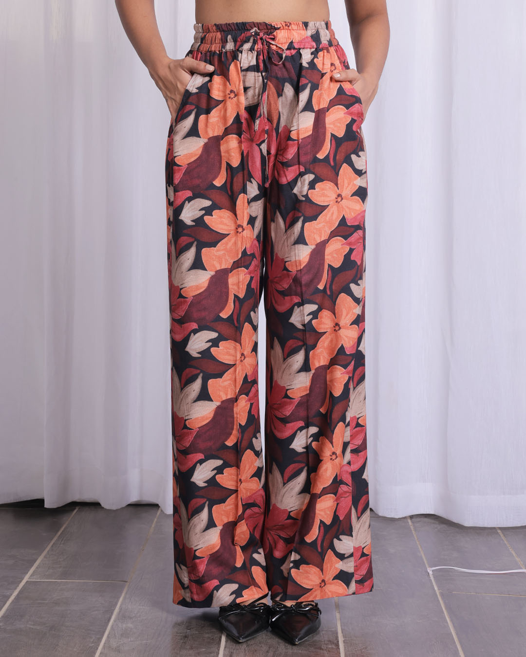 AMBR-Ember-Trousers-Viscose-Close_d0f88877-2af6-4cce-b9a0-640dbd30ce94.jpg