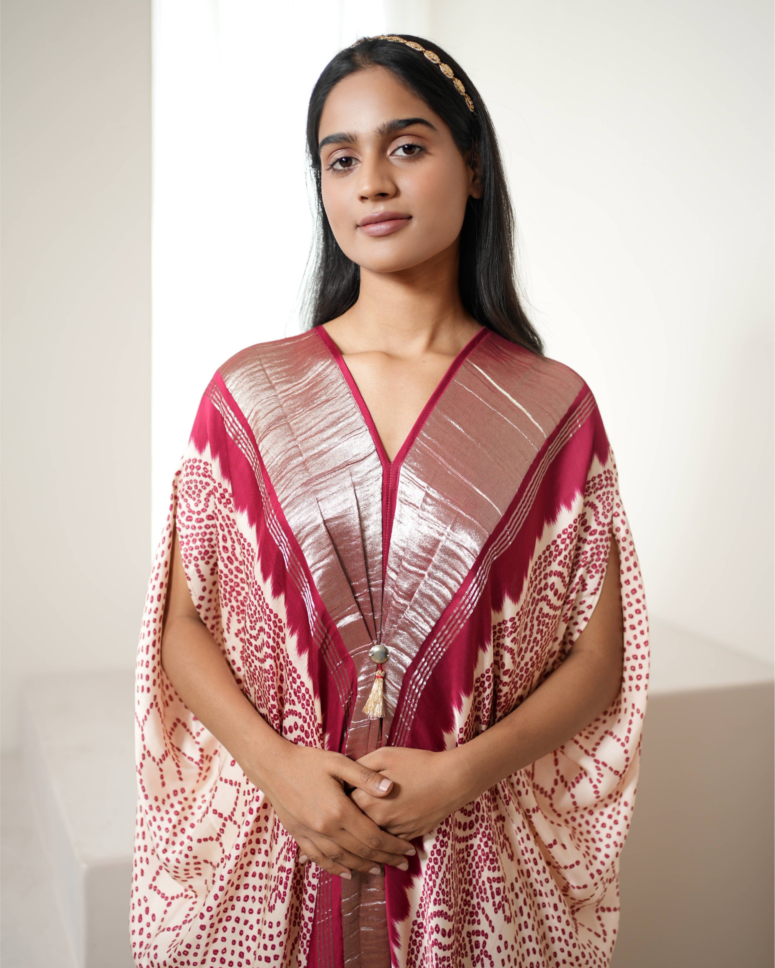 Ivory & Red Kaftan Bandhej