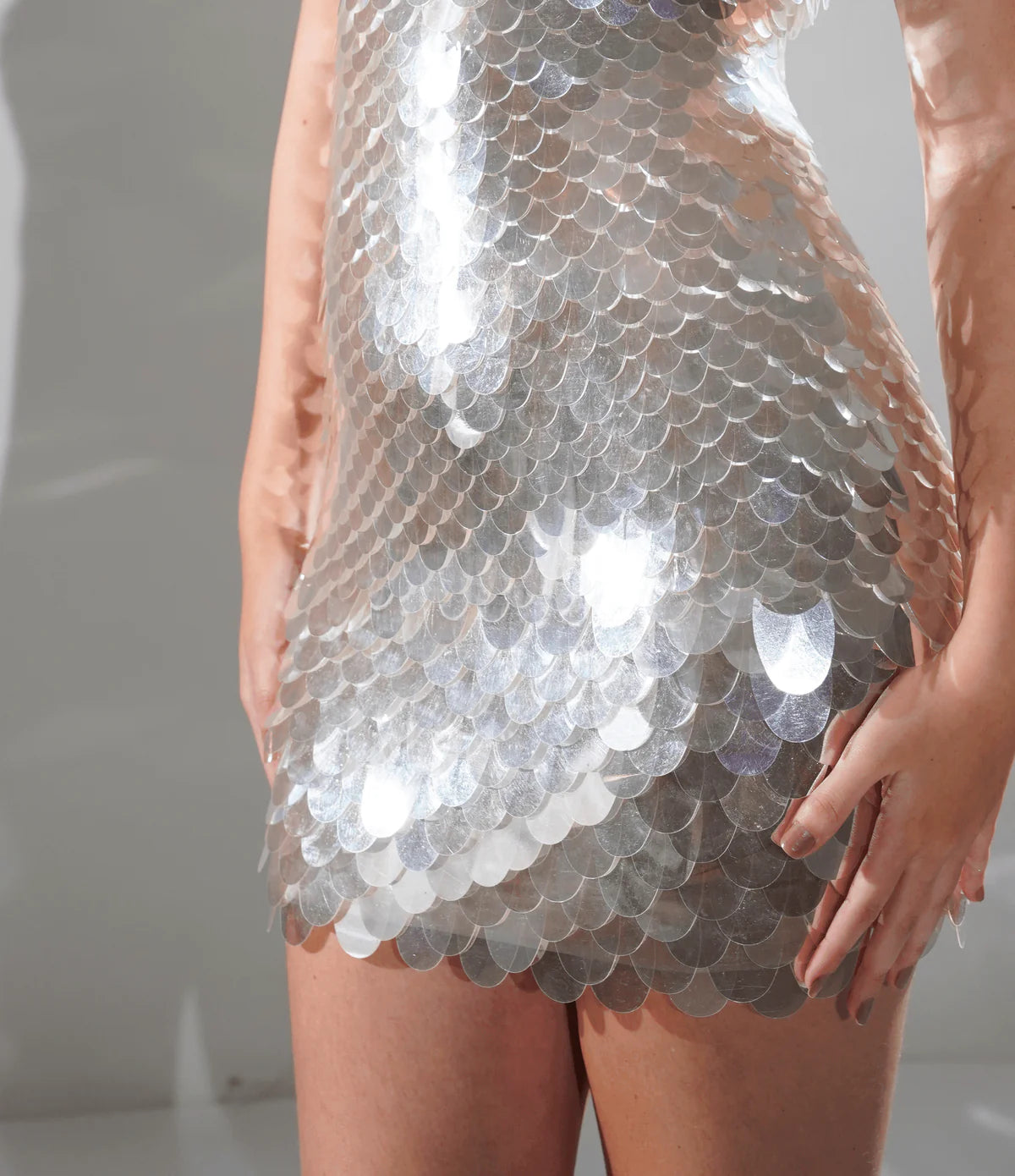 ANASTASIAHOLOGRAPHICSLEEVELESSMINIDRESS3.webp
