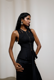 Kuro Shredded Top