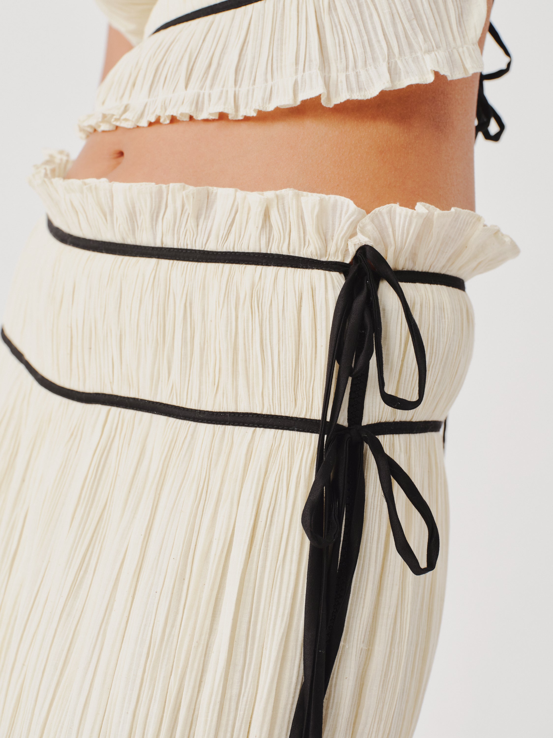 Amour Skirt