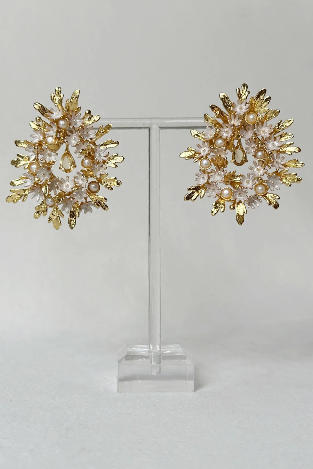 Enchanted Glade Earrings Snowy White