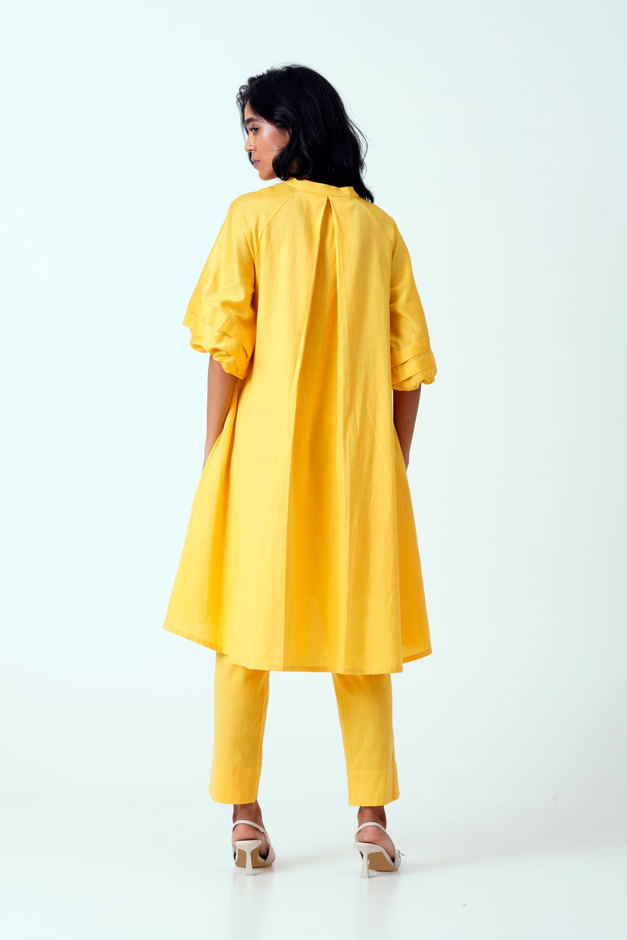 Canary Suvi Set  Embroidered Tunic & Pants
